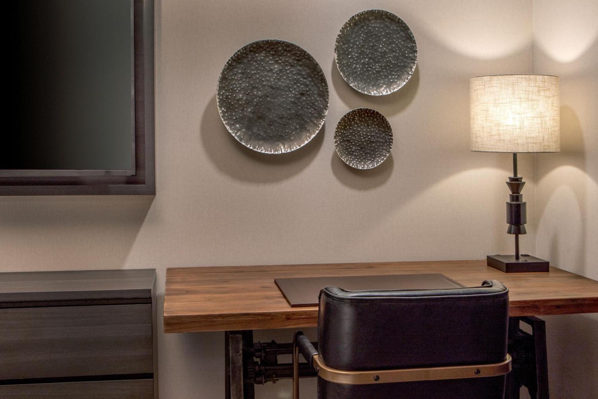 The Artisan At Tuscan Village, Salem, Nh, A Tribute Portfolio Hotel Экстерьер фото