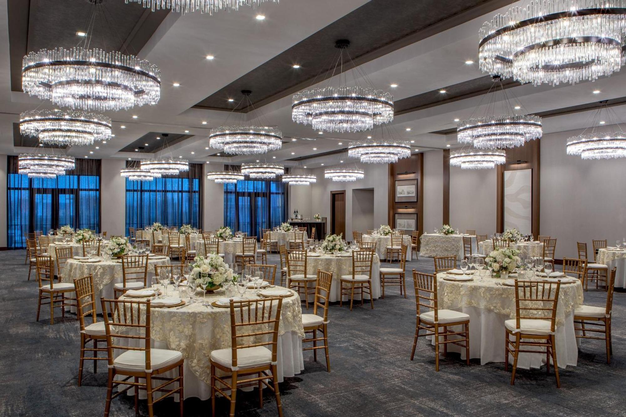 The Artisan At Tuscan Village, Salem, Nh, A Tribute Portfolio Hotel Экстерьер фото