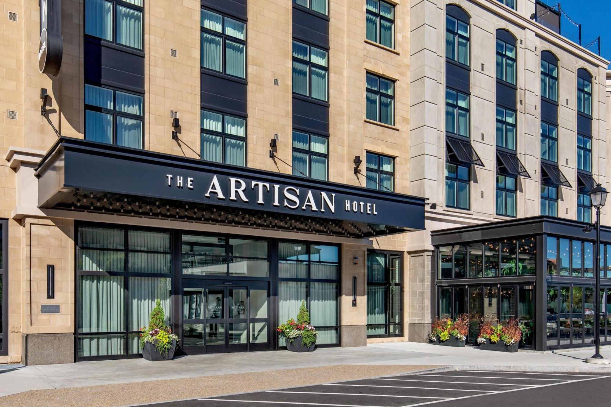 The Artisan At Tuscan Village, Salem, Nh, A Tribute Portfolio Hotel Экстерьер фото